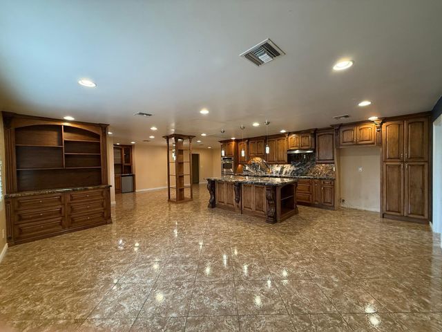 4028 W Augusta Avenue, Phoenix, AZ 85051