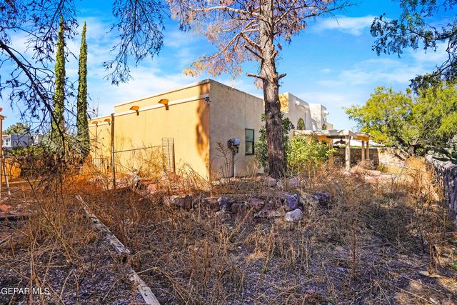 822 VIA DESCANSO Drive, El Paso, TX 79912