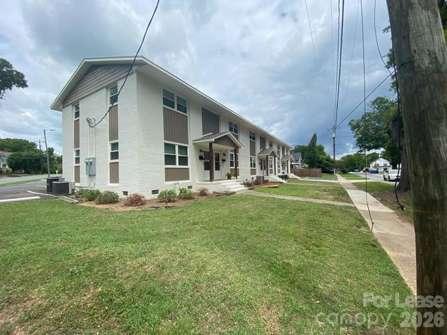 318 Highland Street 11, Mount Holly, NC 28120