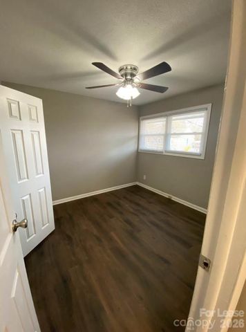 318 Highland Street 11, Mount Holly, NC 28120