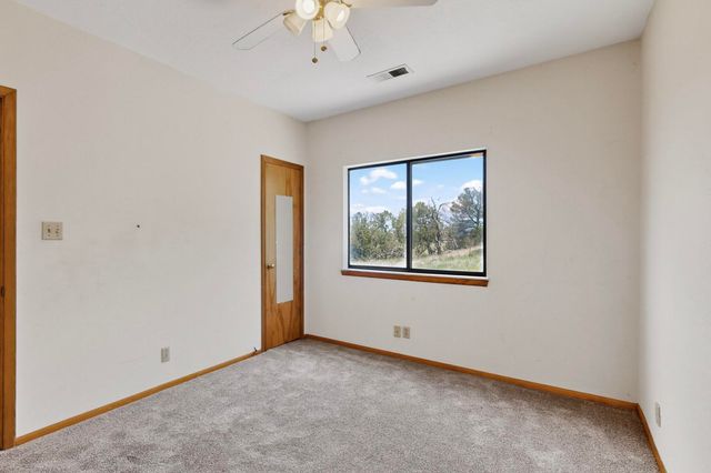 61 East Trail, Edgewood, NM 87015