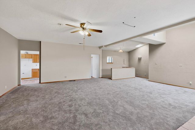 61 East Trail, Edgewood, NM 87015