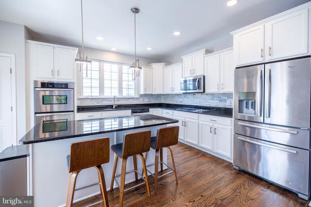 8727 RALEIGH MEWS, Gainesville, VA 20155