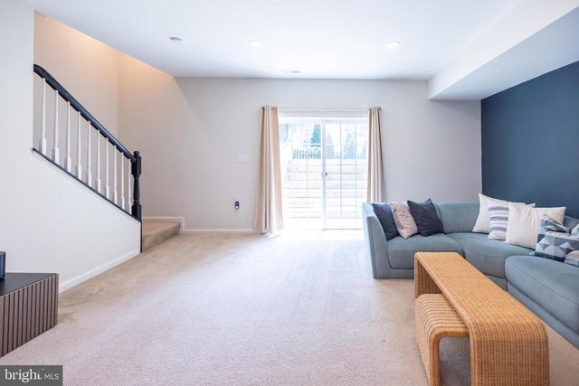 8727 RALEIGH MEWS, Gainesville, VA 20155