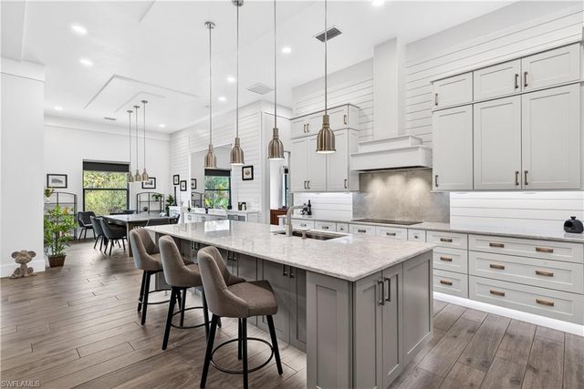 12289 Alamansa LN, Bonita Springs, FL 34135