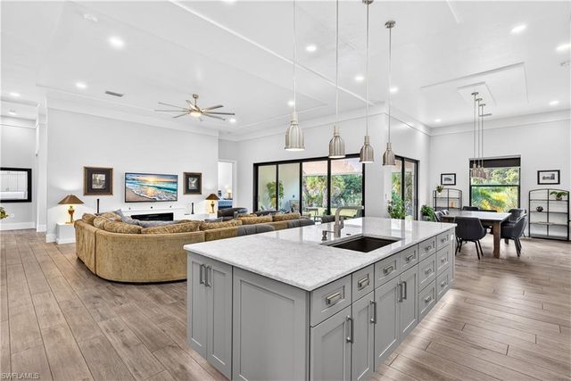 12289 Alamansa LN, Bonita Springs, FL 34135