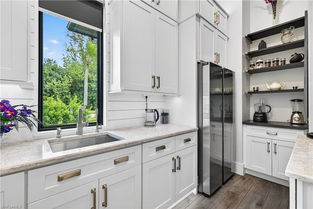 12289 Alamansa LN, Bonita Springs, FL 34135