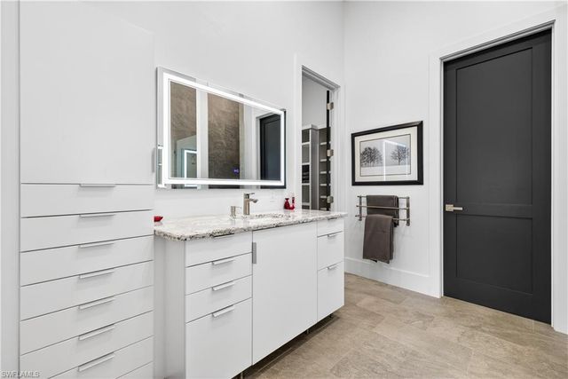 12289 Alamansa LN, Bonita Springs, FL 34135