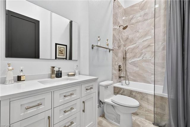 12289 Alamansa LN, Bonita Springs, FL 34135