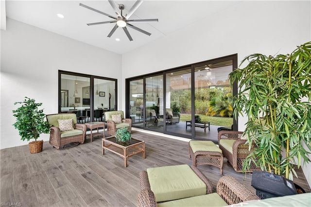 12289 Alamansa LN, Bonita Springs, FL 34135