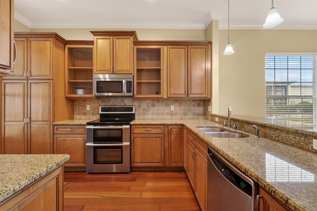 2117 APPALACHEE CIRCLE, Tavares, FL 32778