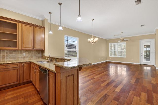 2117 APPALACHEE CIRCLE, Tavares, FL 32778