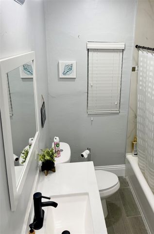 1022 State Street, West Palm Beach, FL 33407