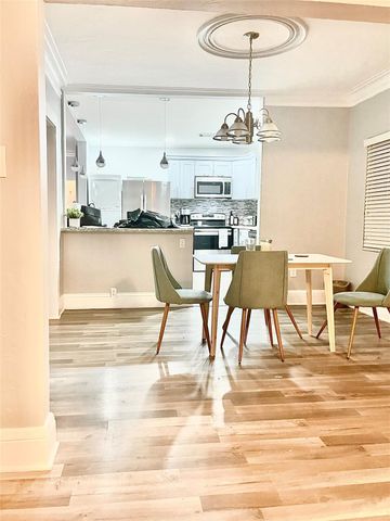 1022 State Street, West Palm Beach, FL 33407