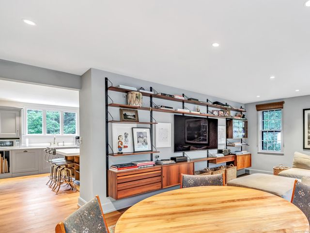 61 Clapboard Hill Road, Westport, CT 06880