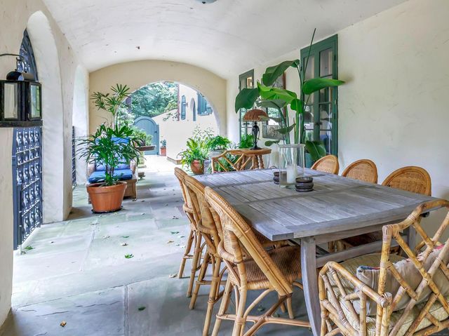 61 Clapboard Hill Road, Westport, CT 06880