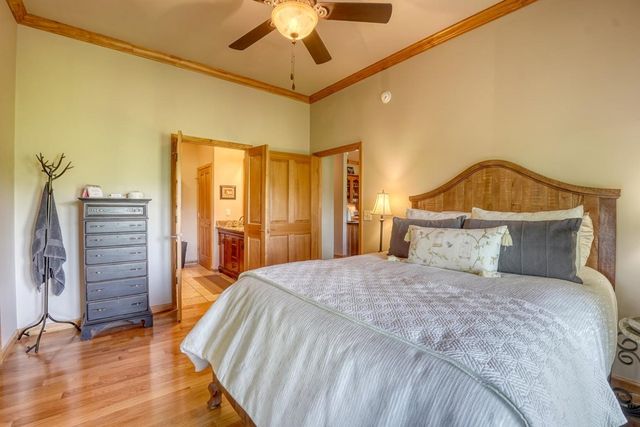 2406 Big Cove Drive, Hiawassee, GA 30546