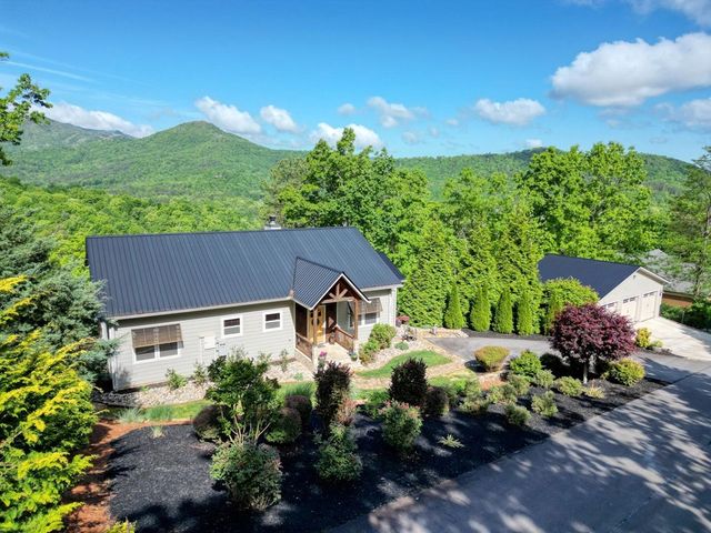 2406 Big Cove Drive, Hiawassee, GA 30546