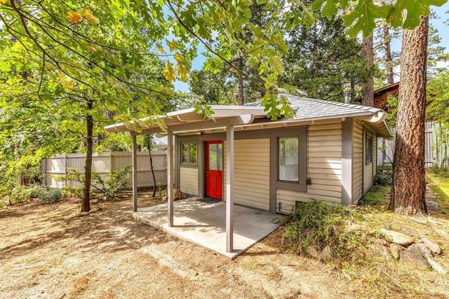 25881 Hill Street, Idyllwild, CA 92549