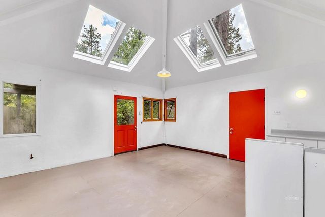 25881 Hill Street, Idyllwild, CA 92549