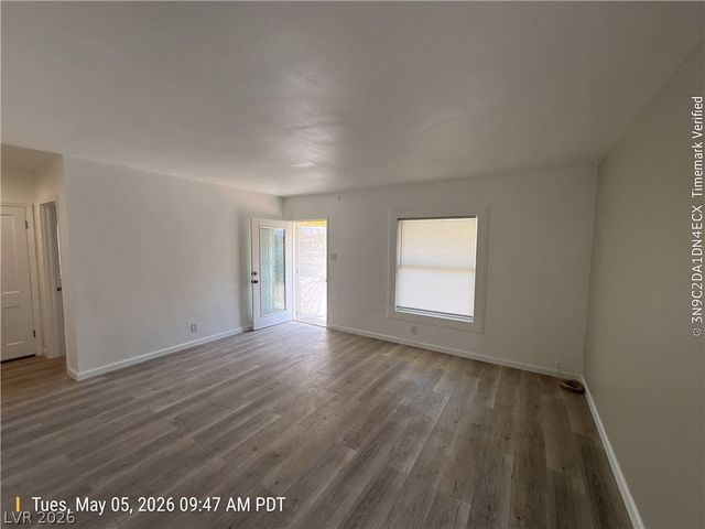 404 Bonanza Way, Las Vegas, NV 89101