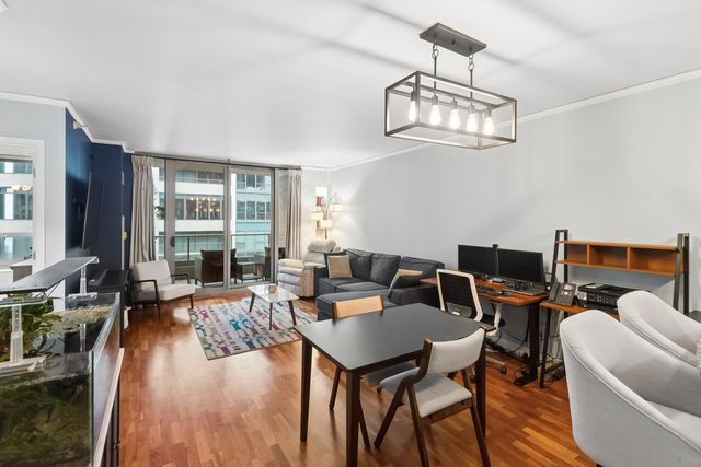 420 E Waterside Drive 907, Chicago, IL 60601