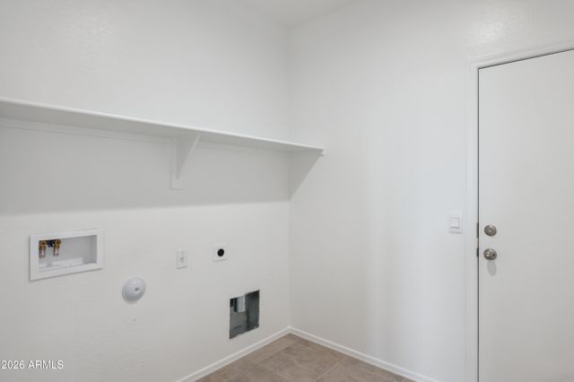 1561 E GLAZIER Drive, Casa Grande, AZ 85122