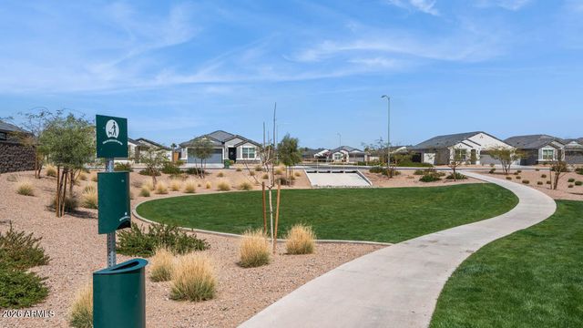 1561 E GLAZIER Drive, Casa Grande, AZ 85122