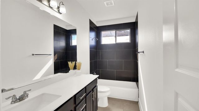 2308 Montague ST, Austin, TX 78741