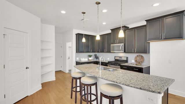 2308 Montague ST, Austin, TX 78741