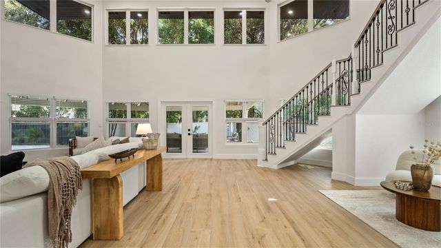 4623 W BROWNING AVENUE, Tampa, FL 33629