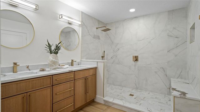 4623 W BROWNING AVENUE, Tampa, FL 33629