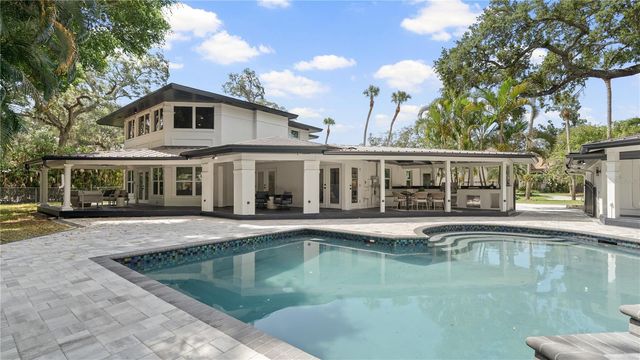 4623 W BROWNING AVENUE, Tampa, FL 33629