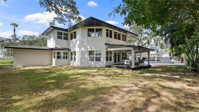4623 W BROWNING AVENUE, Tampa, FL 33629