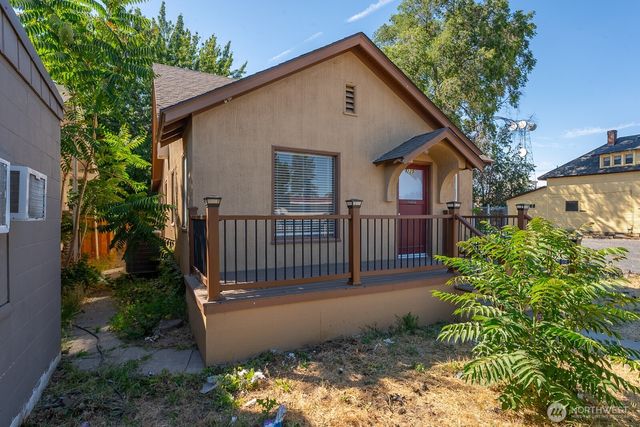 225 Basin Street SW, Ephrata, WA 98823