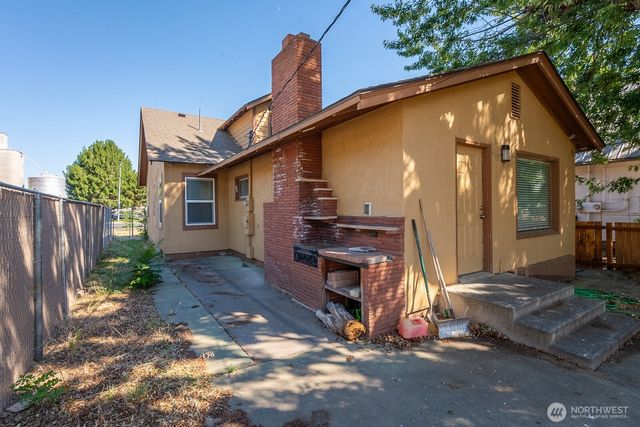 225 Basin Street SW, Ephrata, WA 98823