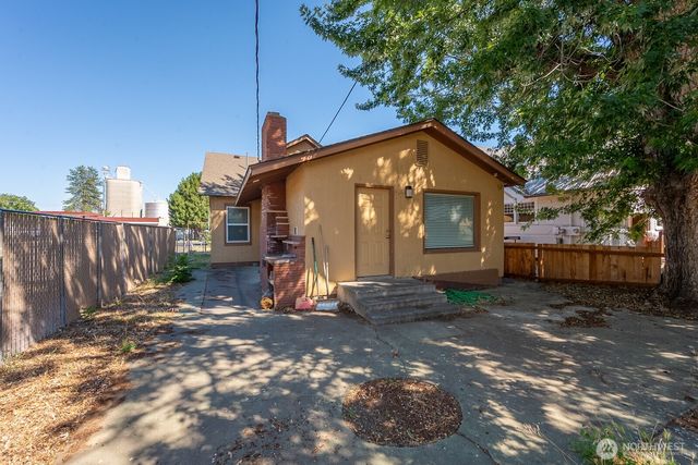 225 Basin Street SW, Ephrata, WA 98823