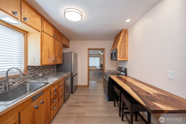 225 Basin Street SW, Ephrata, WA 98823