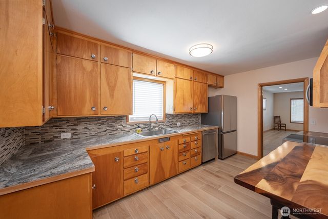 225 Basin Street SW, Ephrata, WA 98823