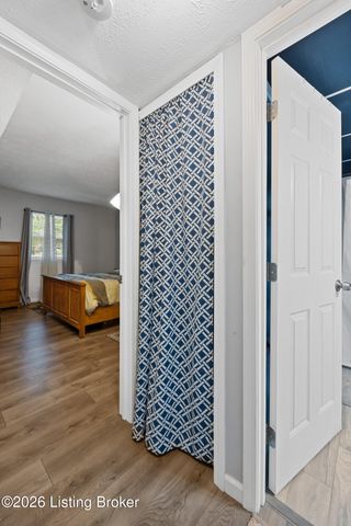 3508 Lodge Ln 123, Louisville, KY 40218
