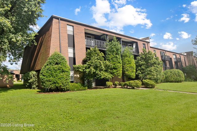 3508 Lodge Ln 123, Louisville, KY 40218