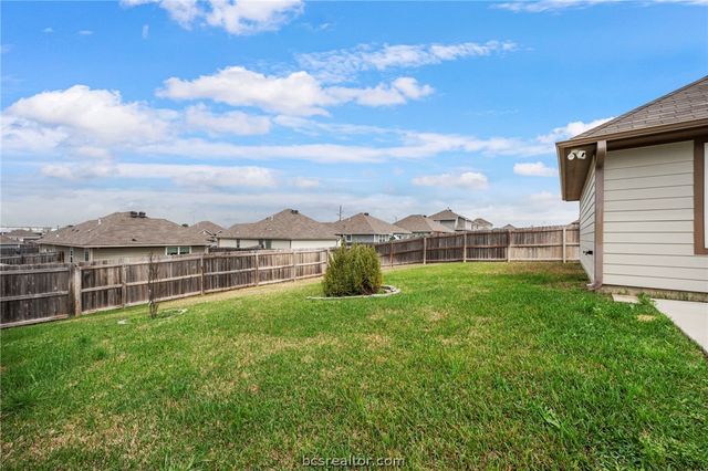 303 Camp Bowie Road, Caldwell, TX 77836