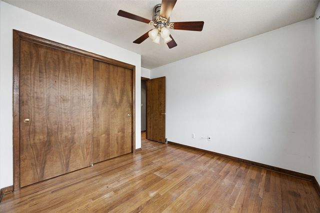 906 Talwrn, Iowa City, IA 52246