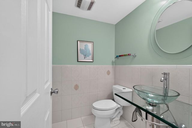 662 LAWLER ST, Philadelphia, PA 19116