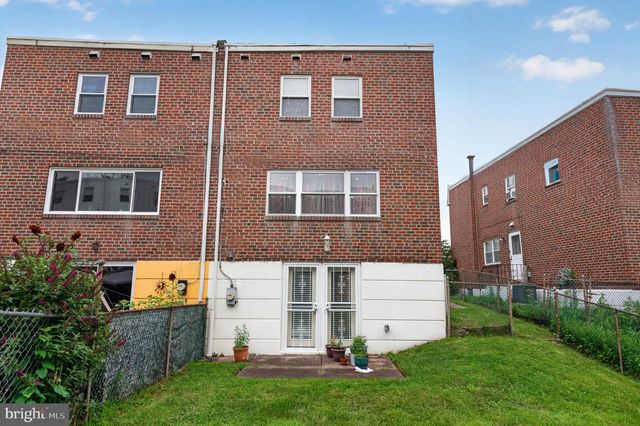 662 LAWLER ST, Philadelphia, PA 19116