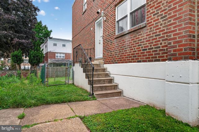 662 LAWLER ST, Philadelphia, PA 19116