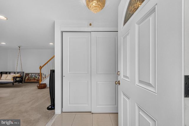 662 LAWLER ST, Philadelphia, PA 19116