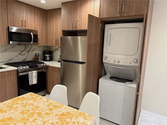 20625 Tuba Street, Chatsworth, CA 91311