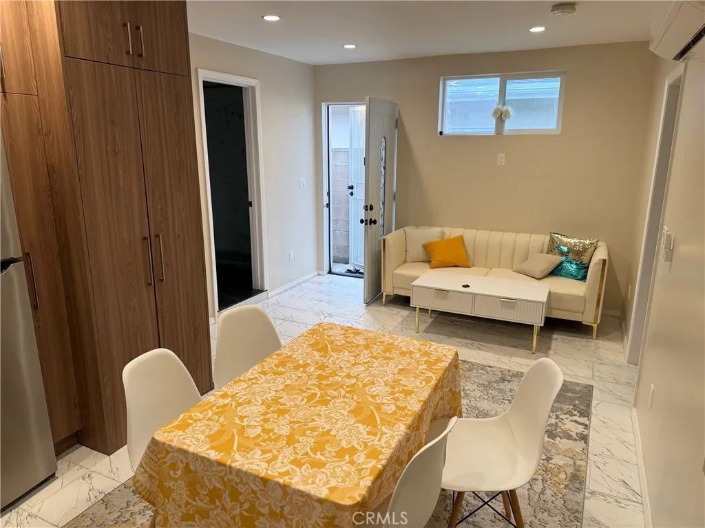 20625 Tuba Street, Chatsworth, CA 91311