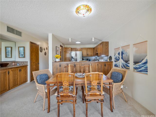 555 Hahaione Street 5C, Honolulu, HI 96825